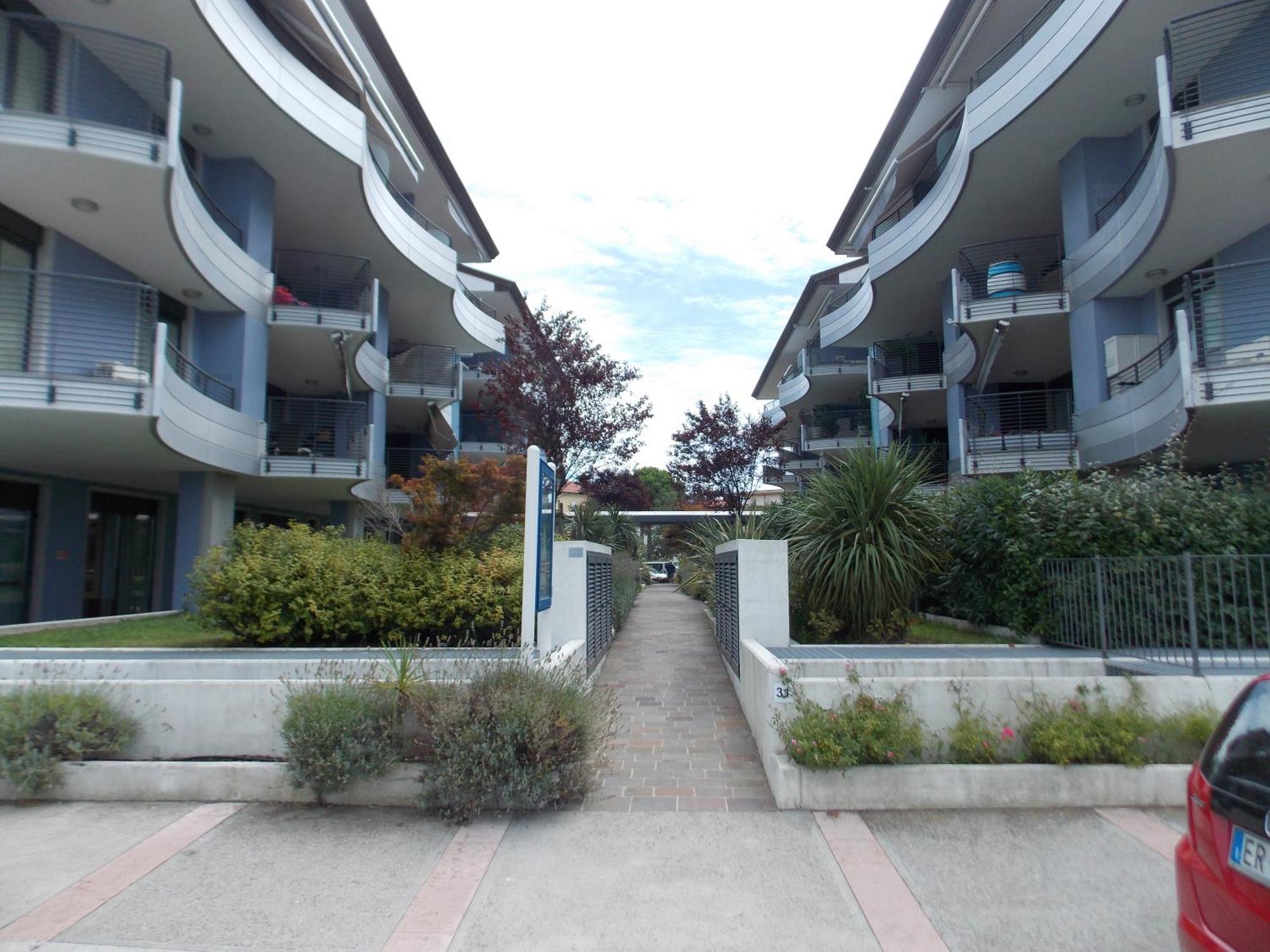 Costa Azzurra Apartment Градо Экстерьер фото