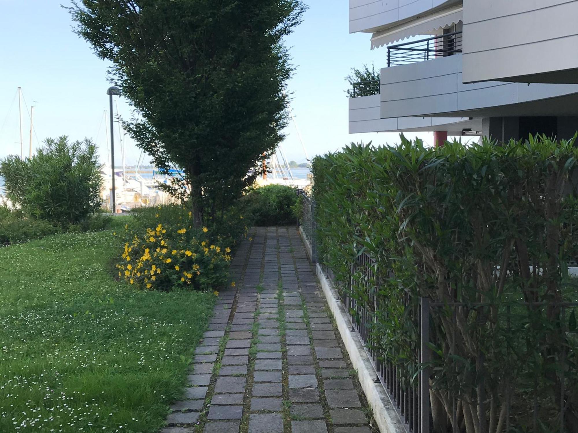 Costa Azzurra Apartment Градо Экстерьер фото