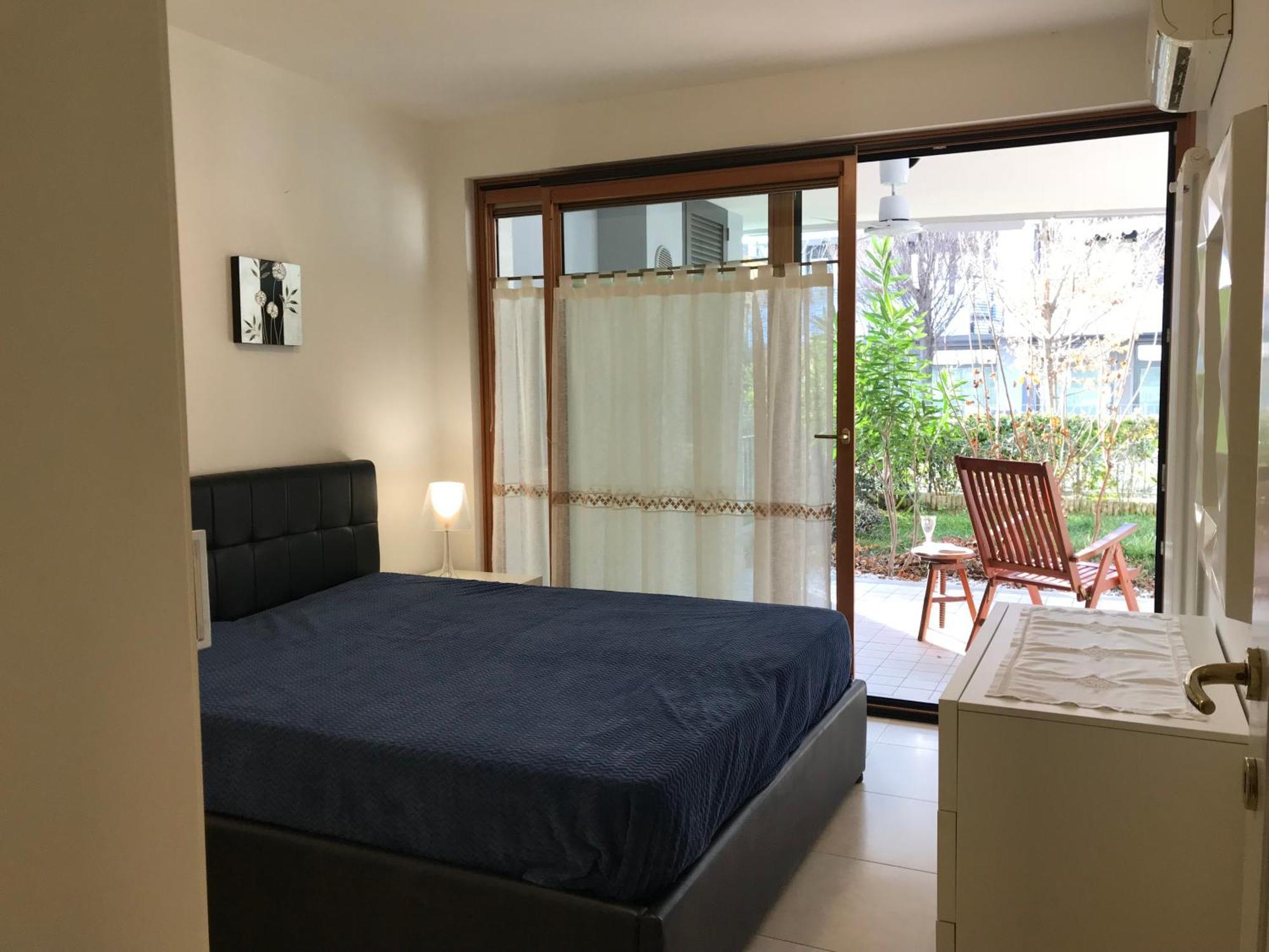 Costa Azzurra Apartment Градо Номер фото